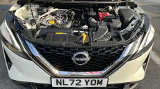 Nissan Qashqai 1.3 DiG-T MH Tekna 5dr Petrol Hatchback